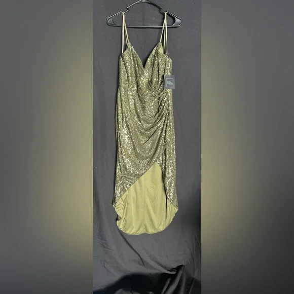 Mac Duggal 11272 NWT Green Sequined Faux Wrap Asymmetrical Hem Dress - Picture 4 of 6